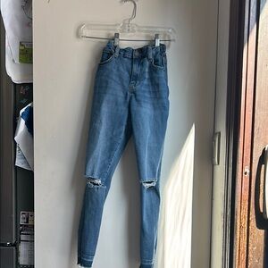 Kids slim fit Blue Jeans with Distressed Knees